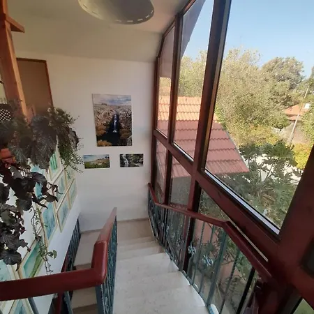 אירוח גאלה בגולן Villa Katzrin Exterior photo