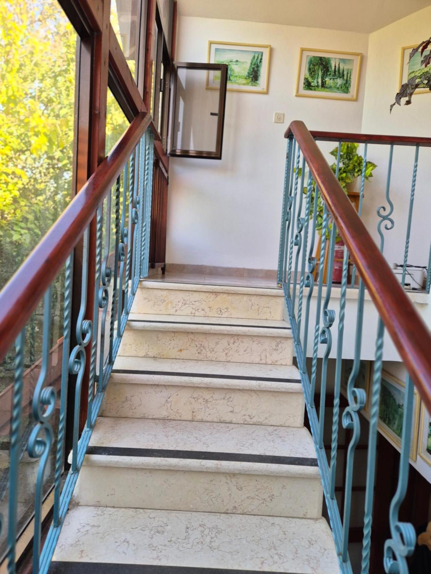 Дом отдыха אירוח גאלה בגולן Кацрин